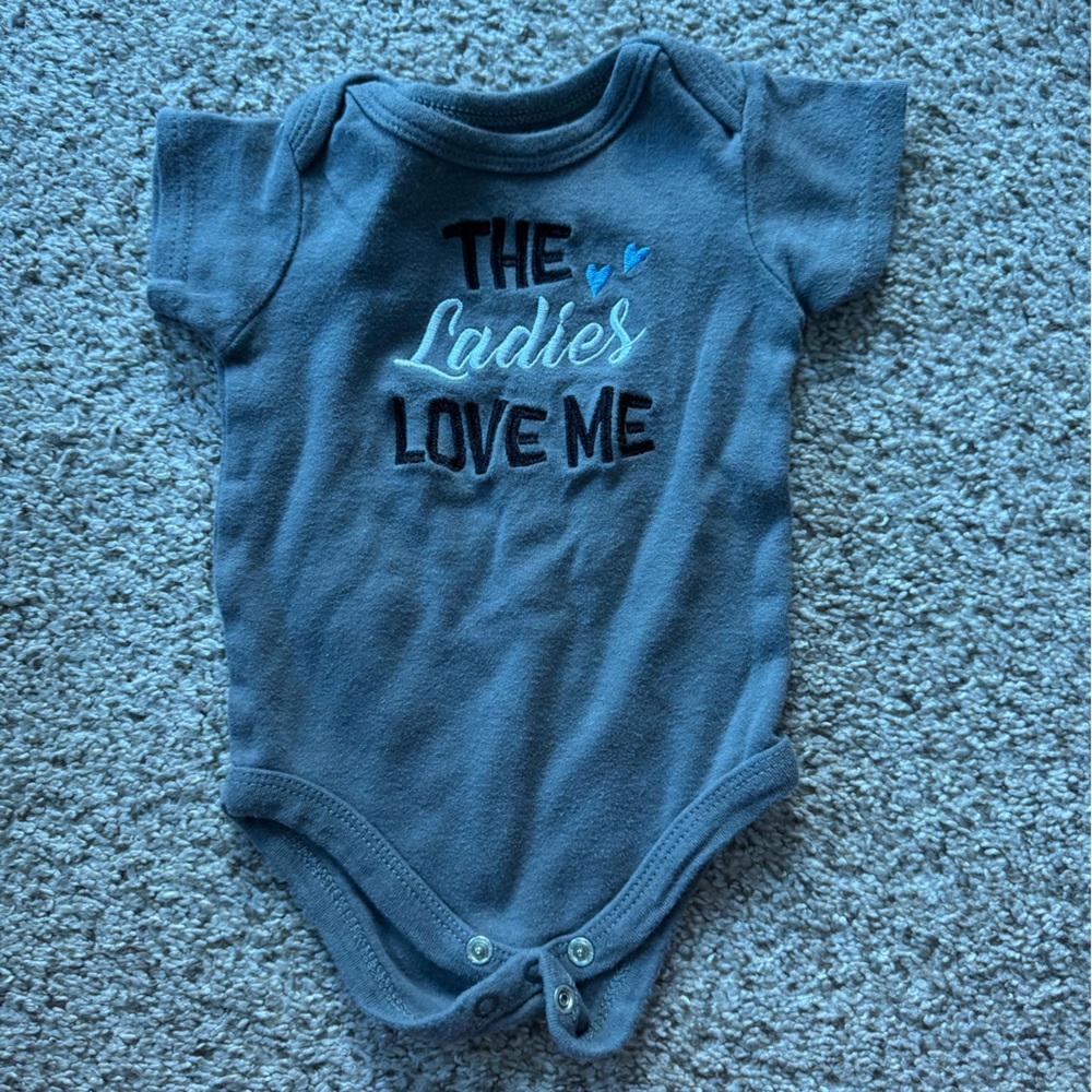 🔥5/$4🔥 3-6m onesie
